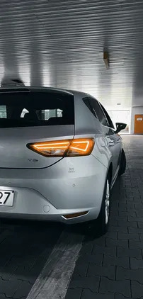 śląskie Seat Leon cena 47999 przebieg: 51000, rok produkcji 2016 z Włodawa